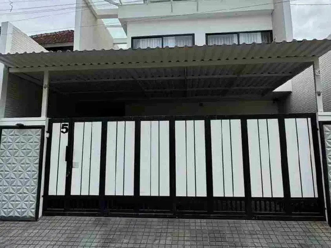 DISEWAKAN VILLA FULL FURNISHED 3 BADROOM, SANUR - Image 1 of 10