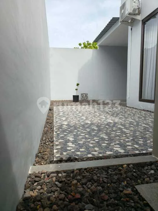 Hunian Sewa Rumah Furnished Minimalis Ada Club House Di Jimbaran - Image 4 of 4