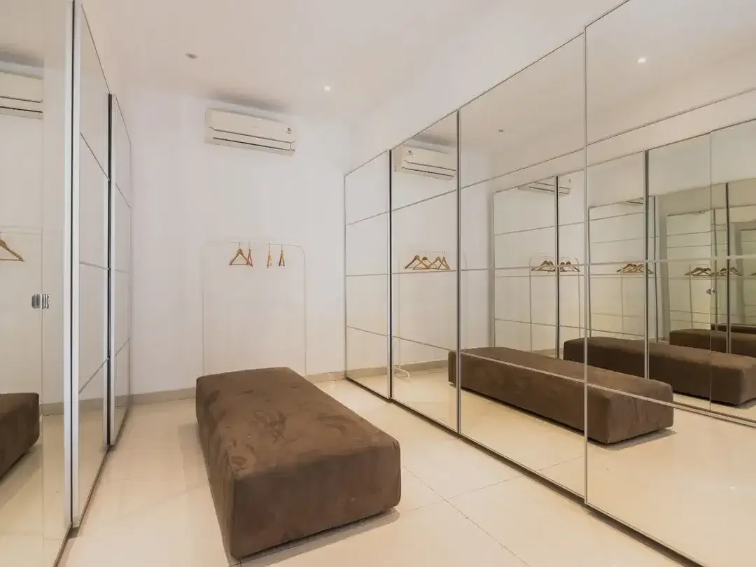 Ocean View Villa di Ungasan Dekat Sidewalk Jimbaran Freehold & Leasehold - Image 8 of 10