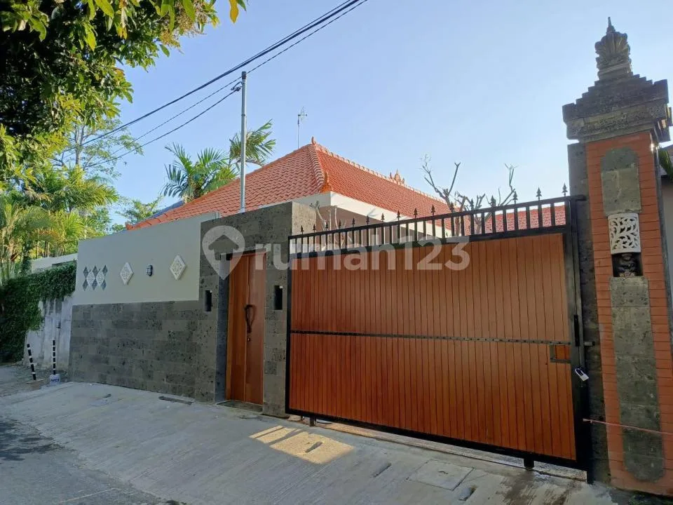Dijual Villa di Sanur, Denpasar Selatan, Bali - Image 1 of 4