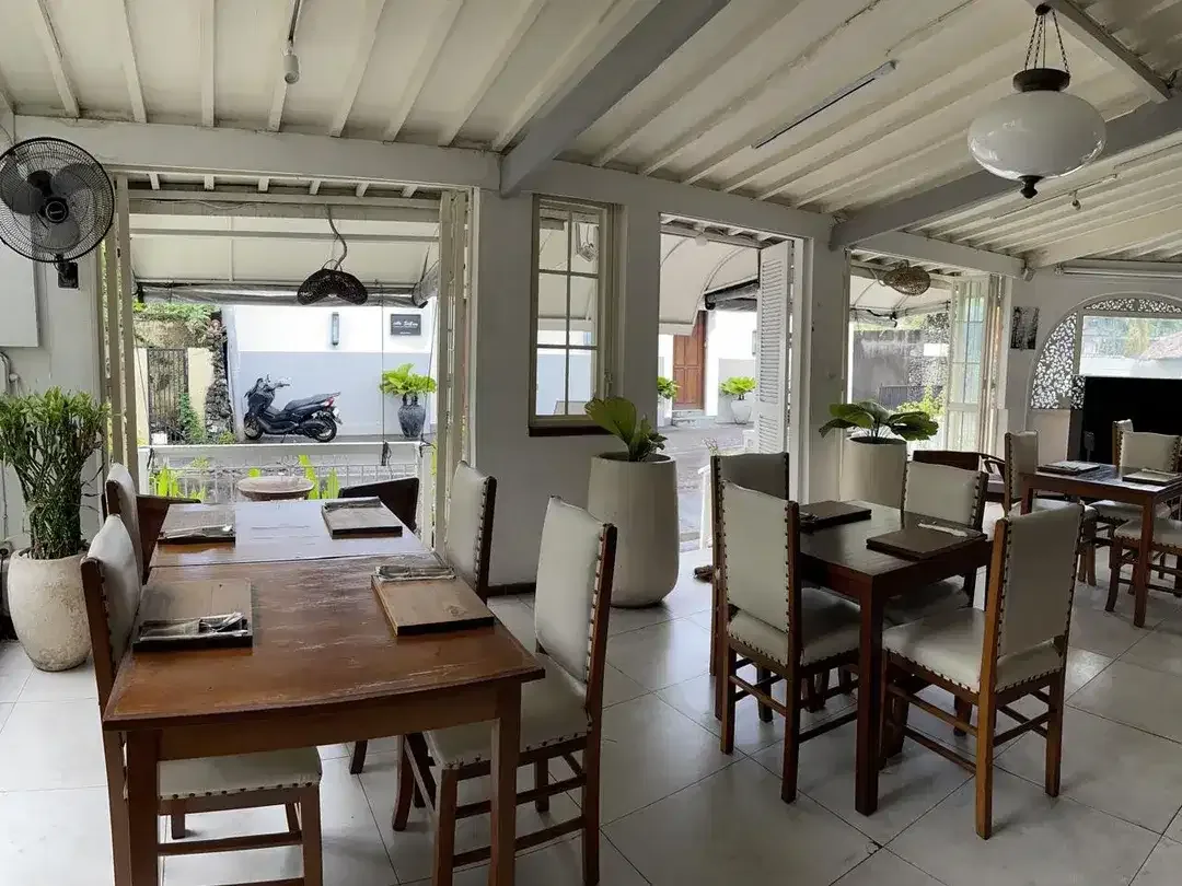 Leased for 5 Years Fully Equipment Restaurant in Seminyak-Kerobokan - Image 4 of 10