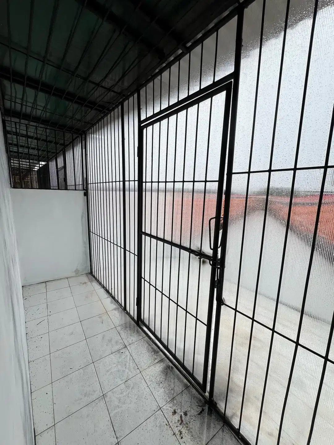 FOR RENT RUKO 3LT DI PINGIR JALAN UTAMA GATSU TENGAH BALI - Image 9 of 9