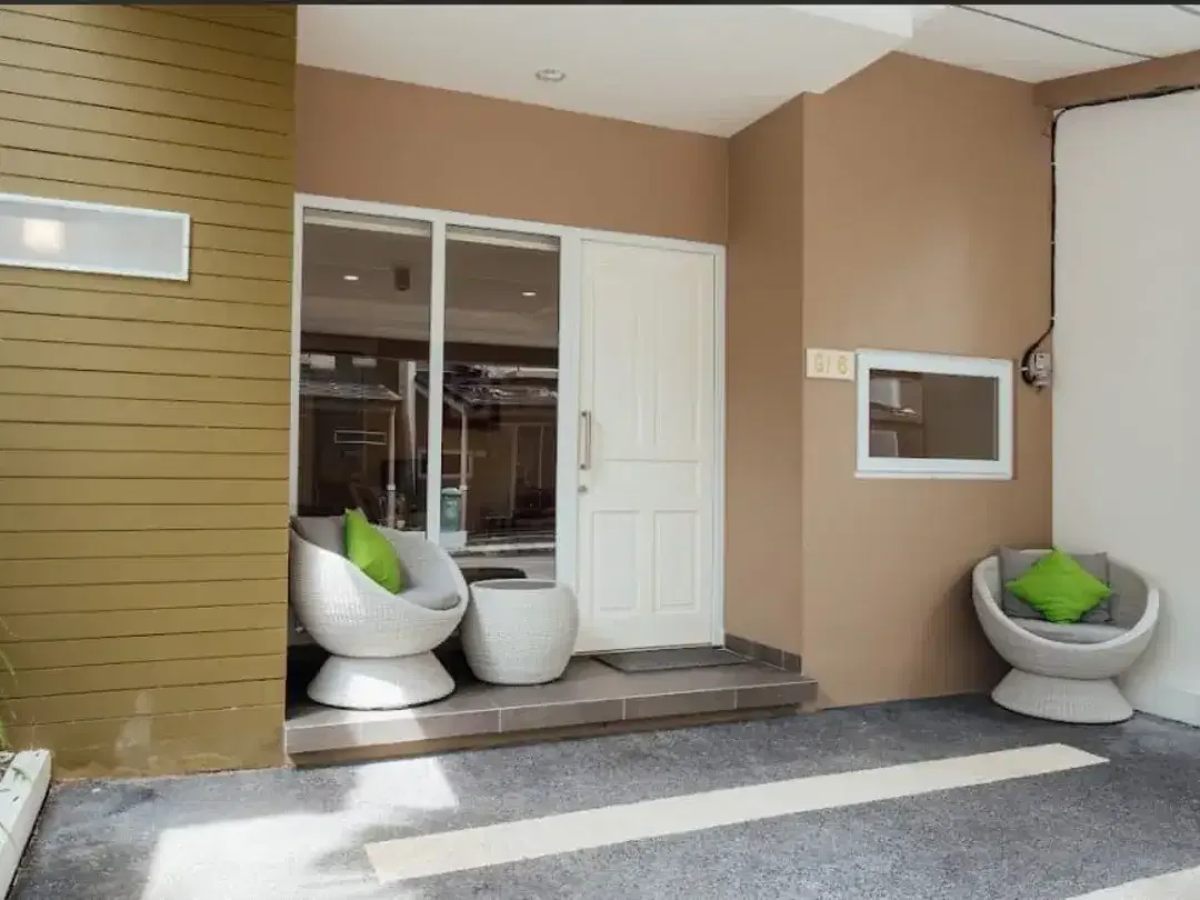 Rumah Minimalis Fully Furnished di Perumahan Elit Jimbaran Dekat Universitas Udayana - Image 2 of 10