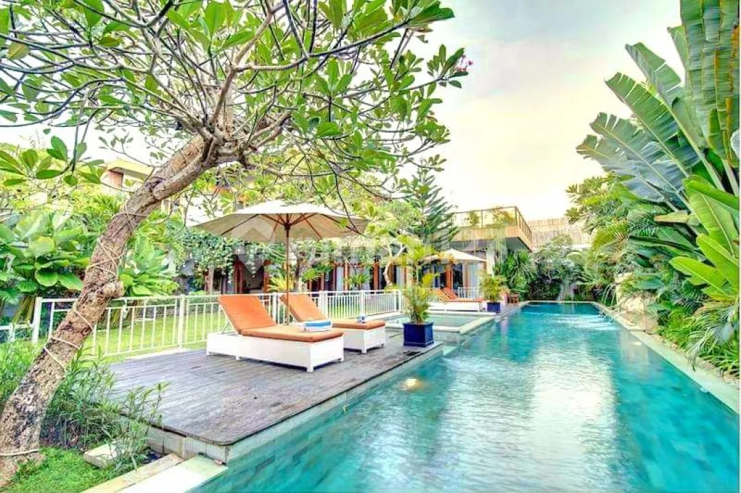 Luxury Modern Villa In Kerobokan , Badung, Badung - Image 1 of 4