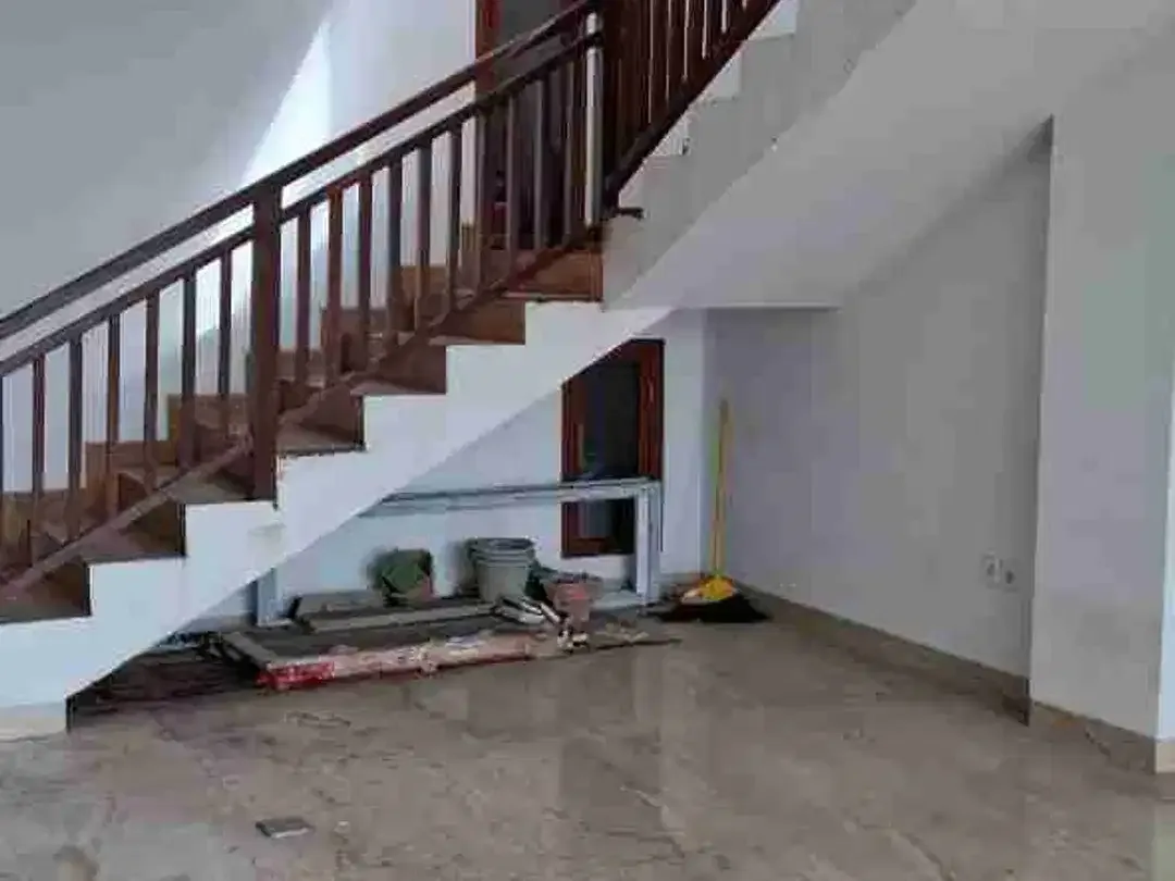 DIJUAL / DISEWAKAN RUKO 5 LANTAI VIEW GWK DAN PANTAI KUTA - Image 4 of 10