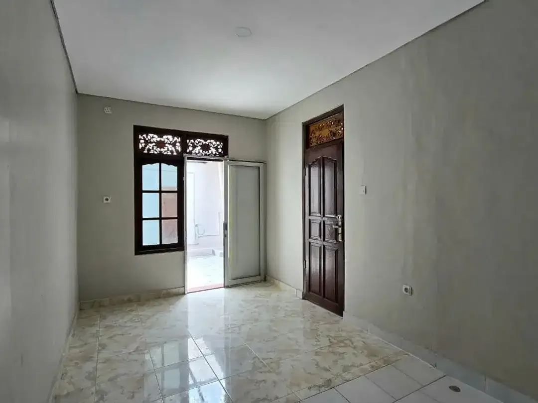 Rumah & Ruang Usaha Strategis di Jalan Utama Gunung Patas, Padangsambian - Image 10 of 10