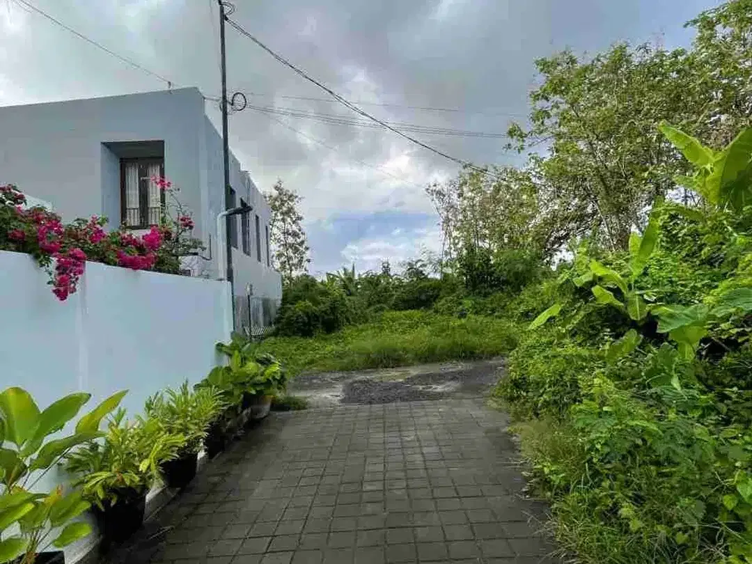 Tanah Lingkungan Villa Mewah Munggu, 5 Menit ke Pantai Seseh - Image 7 of 8