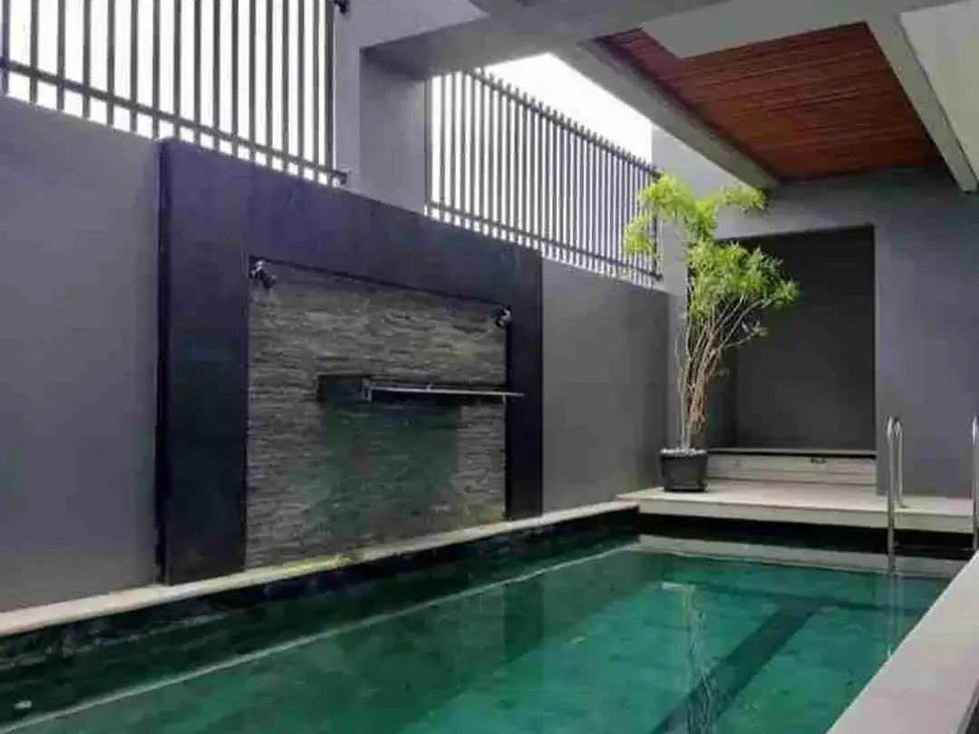 RUMAH SEMI VILLA KESAMBI KEROBOKAN DEKAT KE SEMINYAK BADUNG BALI - Image 2 of 10