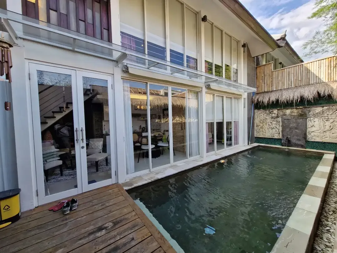 JUAL VILLA MURAH FULL FURNISHED DI UMALAS SEMINYAK - Image 1 of 9