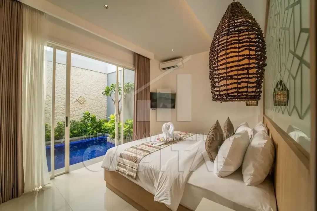 ENJOY AND FUN STAYCATION WITH A BEAUTIFUL VILLA IN THE ULUWATU BALI - Image 4 of 10