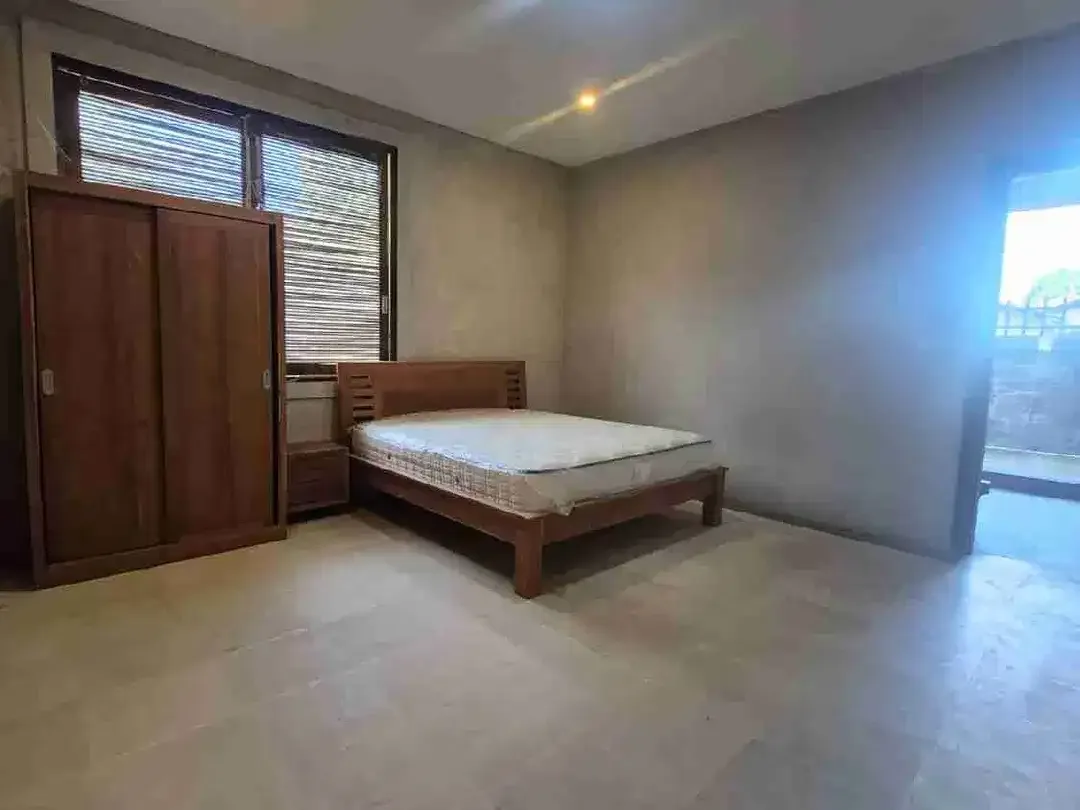 jual rumah luas 1,7 are di jln Pulau Ayu Denpasar - Image 7 of 9