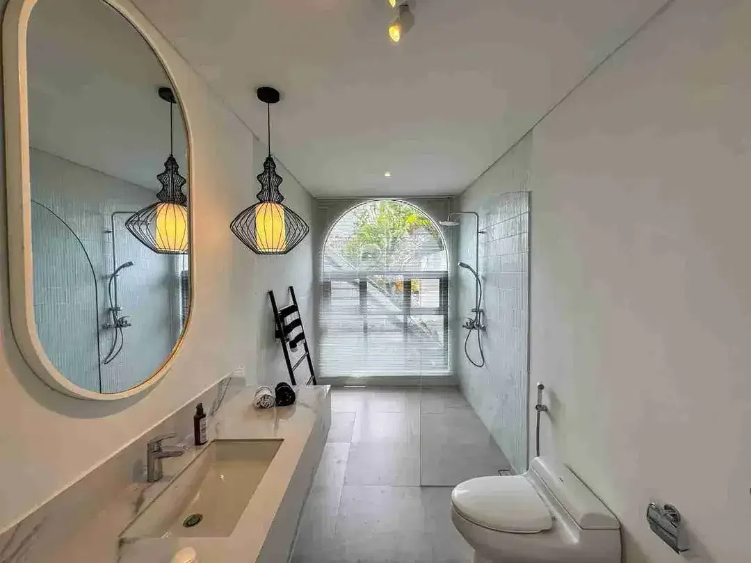 4 BEDROOMS VILLA IN CANGGU BERAWA FOR SALE - Image 8 of 10