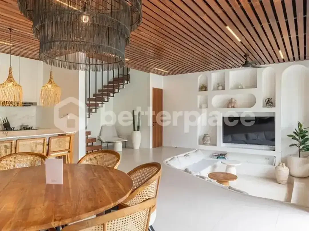 Modern Leasehold Living on Nelayan, Batu Bolong, A 3 Bedroom Villa Investment in the Heart of Canggu - Image 4 of 10