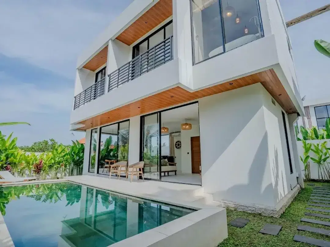 Leasehold - Prime Ubud Hospitality Investment - Running Villa Resort with Growth Potential - Image 2 of 10