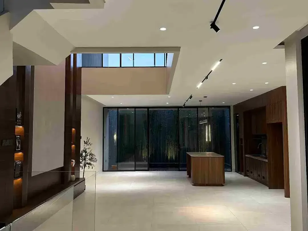 Brand New House Contemporary Luxury di Karangsari Denpasar Barat - Image 7 of 10