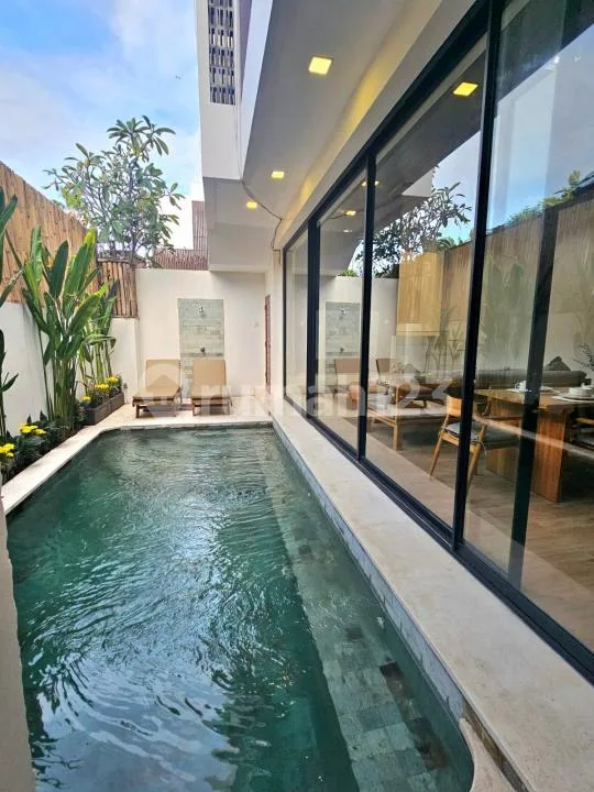Villa 3 Kamar Dekat Pantai Camplung Tanduk Seminyak #Vs0680 - Image 3 of 4