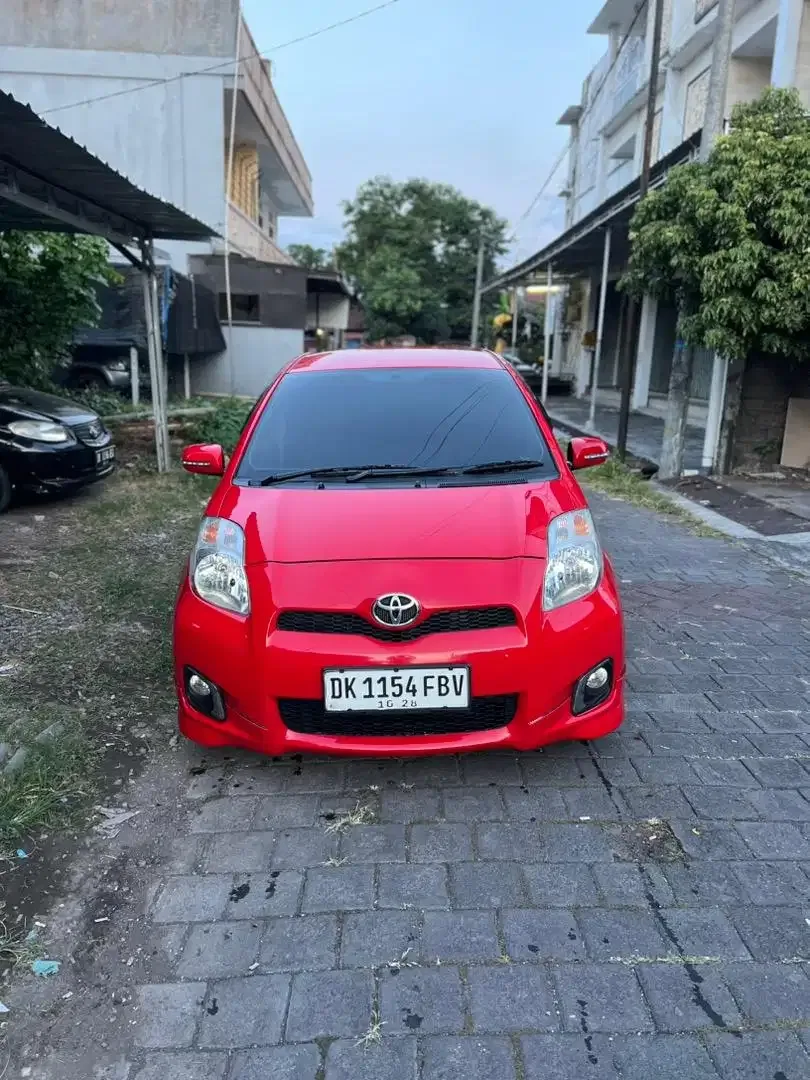 Toyota Yaris E trd 2013 matic,facelift - Image 2 of 10