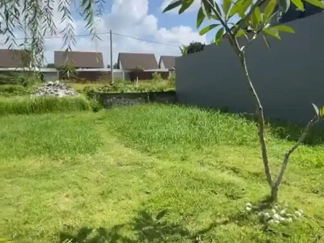 JUAL TANAH BAGUS DI LODTUNDUH - Image 1 of 3