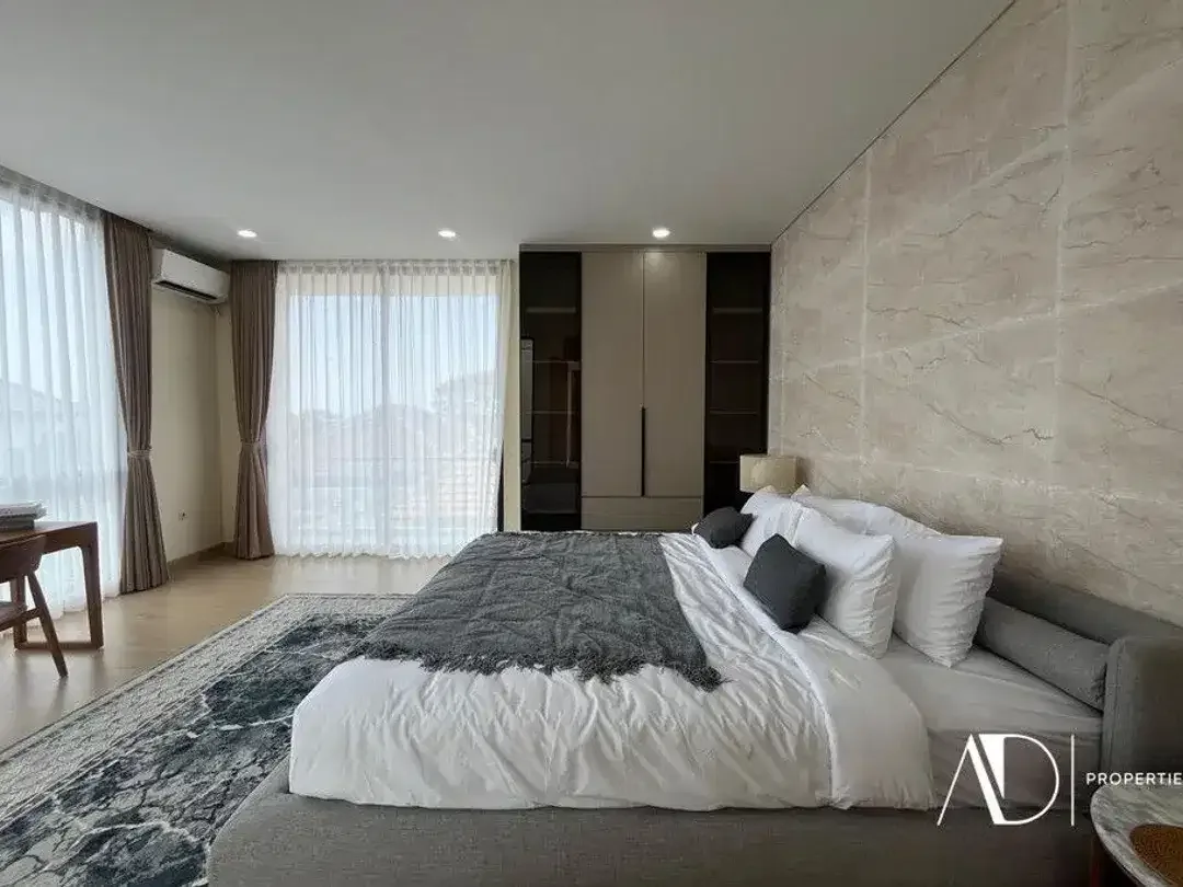 FREEHOLD & LEASEHOLD | MODERN VILLA IN UNGASAN - Image 10 of 10