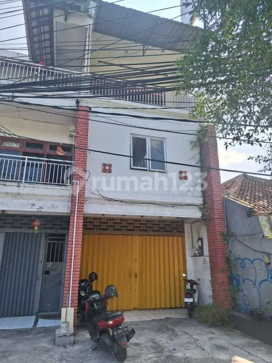 Ruko di Jual di Pusat Kota - Image 3 of 4