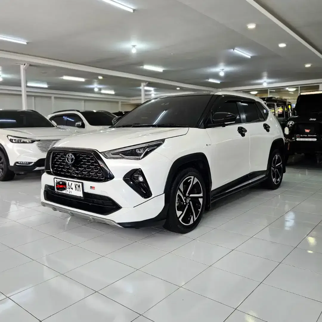 [2024] DP 16jt! Yaris Cross Hybrid EV GR Sport TSS 1.5 2024 bkn 2025 - Image 3 of 10