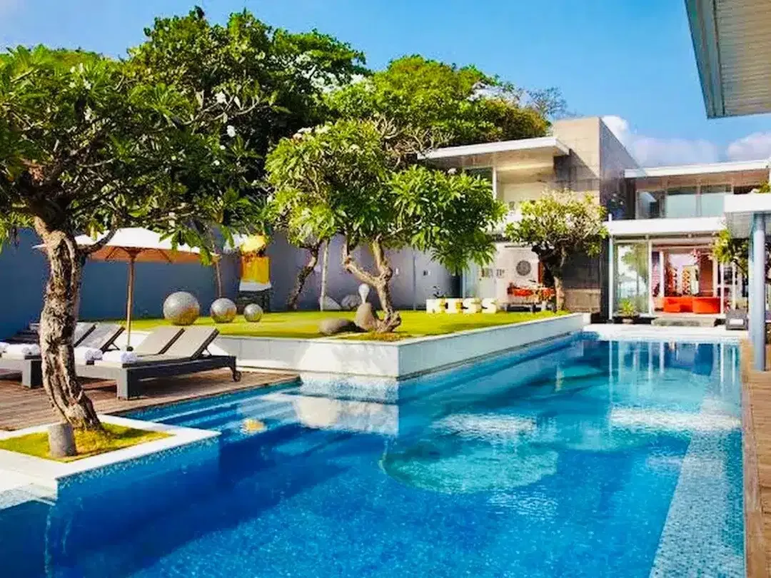 Villa luxury beach front pantai seminyak bali - Image 5 of 10