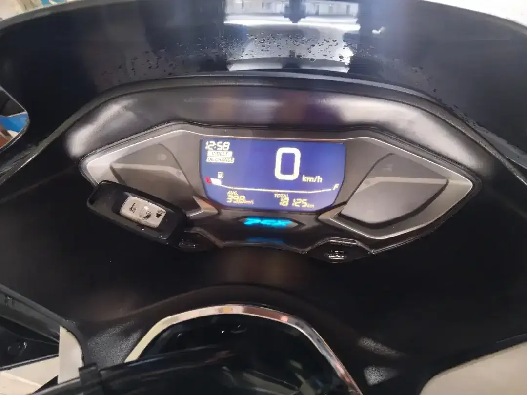 DP 2,2 JT/ BUNGA MENURUN 2% / HONDA PCX 160 TAHUN 2024 - Image 7 of 7