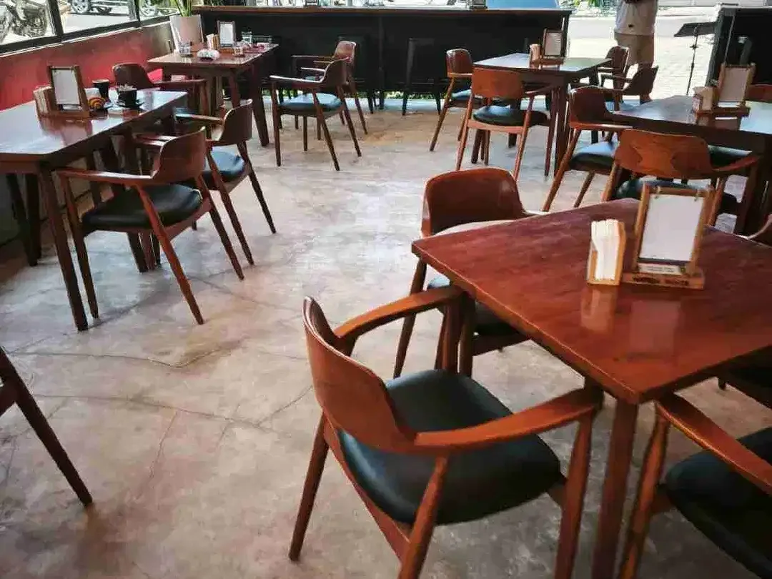 over kontrak bar & restaurant dekat pantai Padang Padang Pecatu IDR GLOBAL 1,1milyar nett - Image 6 of 6