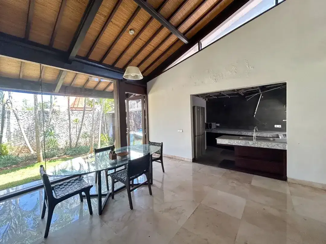 Spacious 2 Bedroom Villa in Jimbaran Bali for Sale Freehold - Image 8 of 10