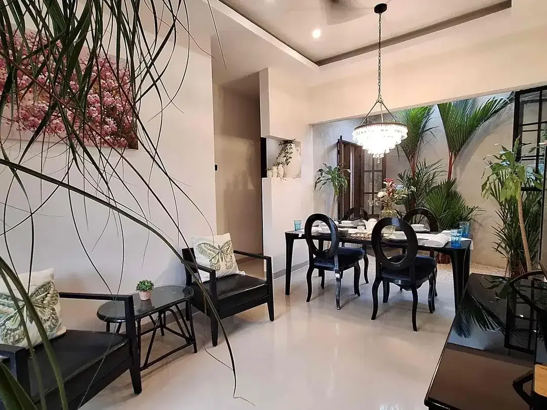 Dijual Rumah Style Modern Kolonial di Lingkungan Perumahan One Gate System Security 24hr area Taman Griya - Image 7 of 10