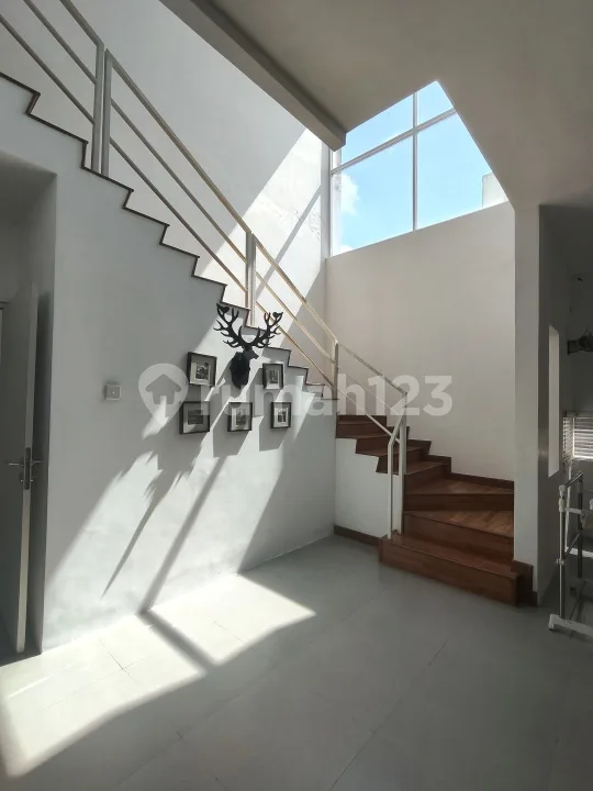 Modern Elegant Villa, Fully Furnished, Siap Huni, Taman Mumbul - Image 4 of 4