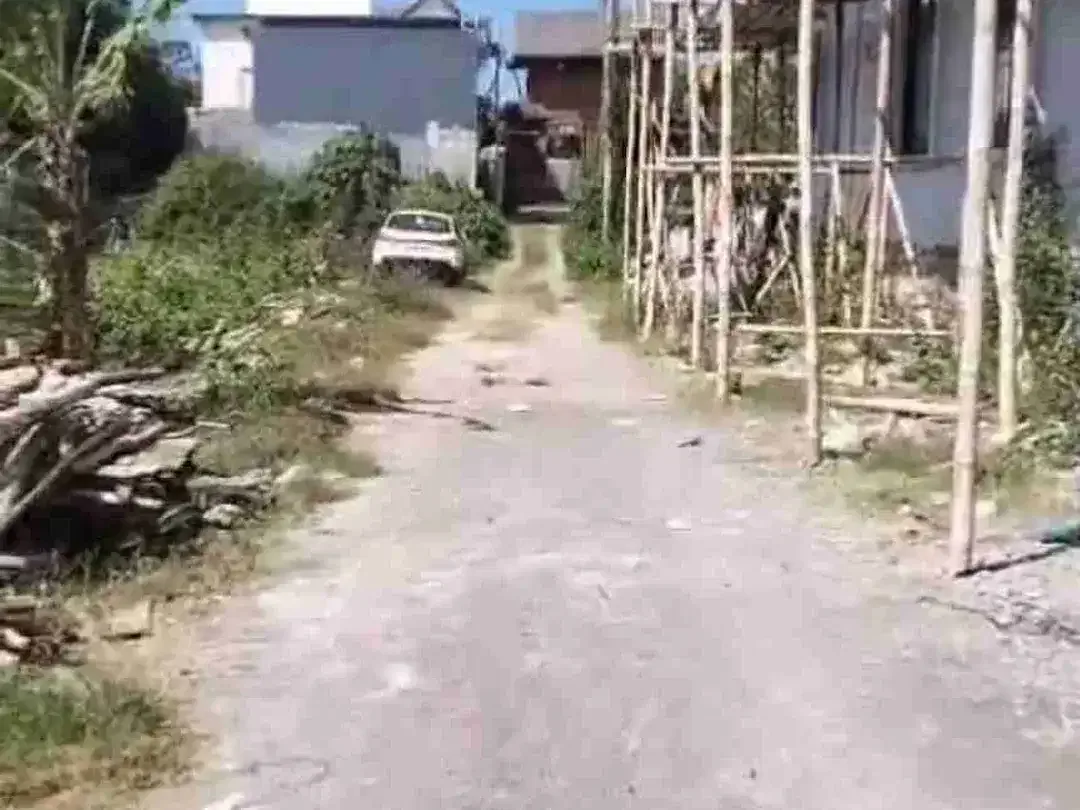 Dijual Tanah Premium Depan Sidewalk Mall Dekat kampus Poteliknik / Udayana Jimbaran, Badung - Bali - Image 2 of 5