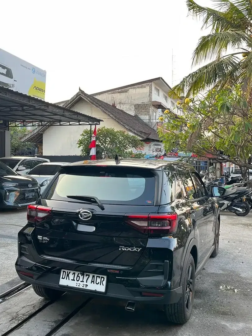 Daihatsu Rocky X 1.2 CVT Odo 7.000 Asli Bali -DP 20 JT - Image 7 of 10