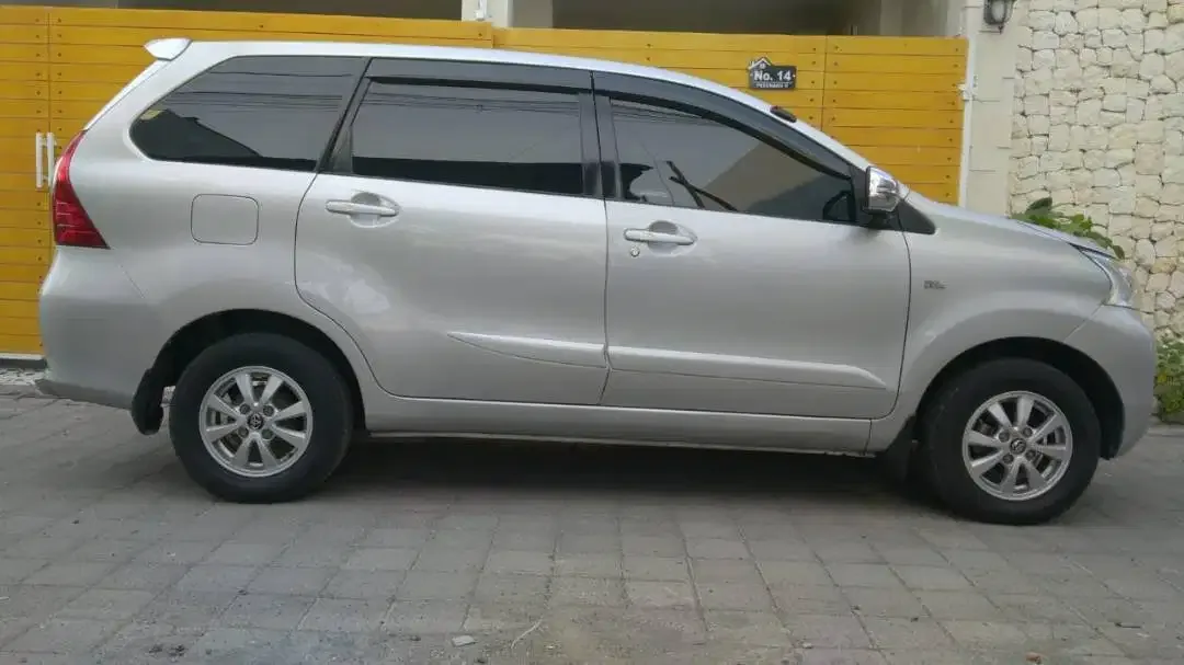 Di jual Toyota avanza tipe g 1.3 matic silver 2016 - Image 2 of 10
