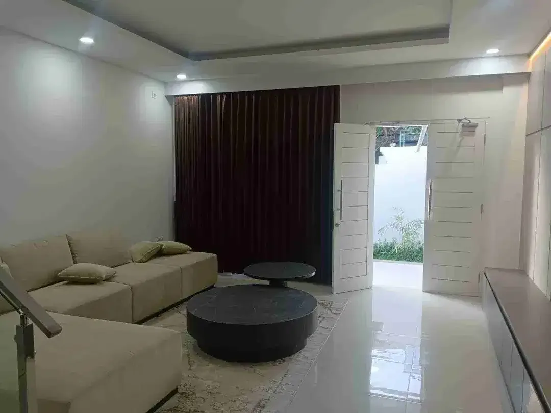 Rumah Noja Gatot Subroto Timur - Image 8 of 10