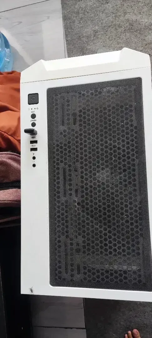 PC Gaming & Editing i5 10400F | RTX 2060 Super 8GB | 16GB | NVMe 512GB - Image 4 of 10