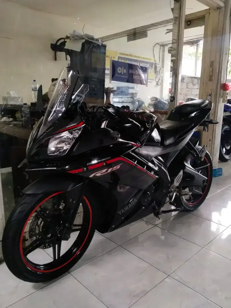 Yamaha. R 15. Thn 2016. Cash.  Bali dharma .motor - Image 2 of 3