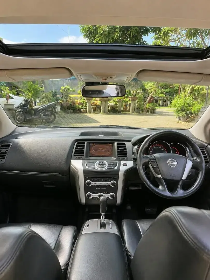 Nissan Murano 2.5 Awd AT 2010 - Image 8 of 10