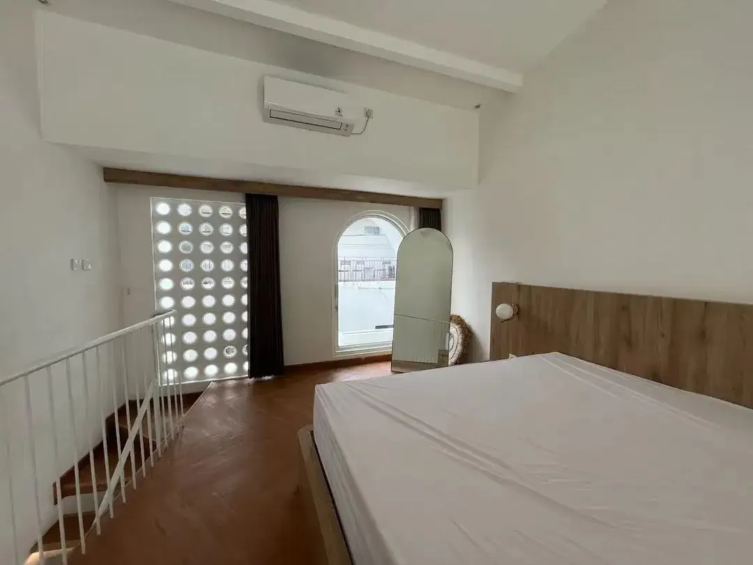 TOWNHOUSE VILLA IN DOWNTOWN CANGGU - Image 8 of 10