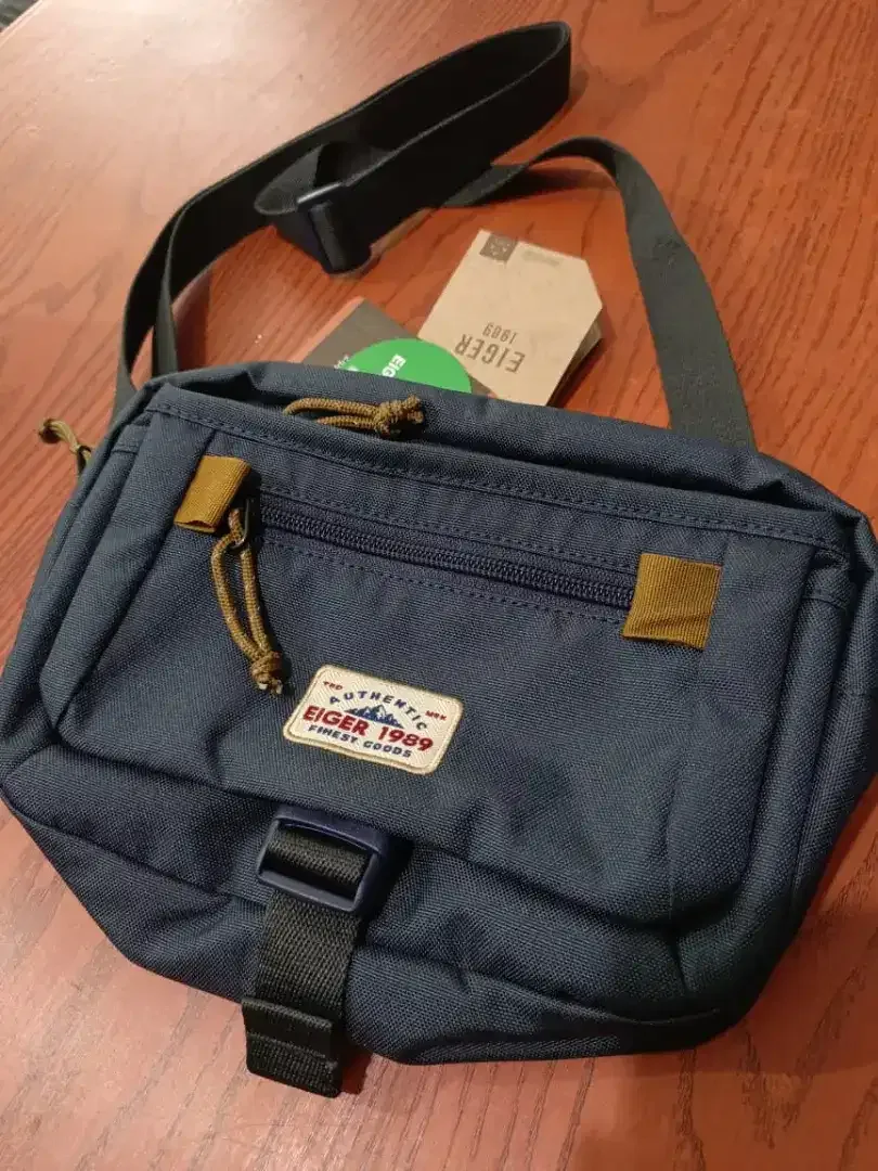 PROMO Tas Slempang/Slingbag Merk EIGER 100% ORIGINAL Uk.3L 22.5x7x16cm - Image 4 of 5