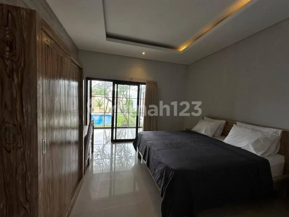 Villa Lokasi Strategis dan Nyaman Fasilitas Lengkap di Tibubeneng - Image 2 of 4
