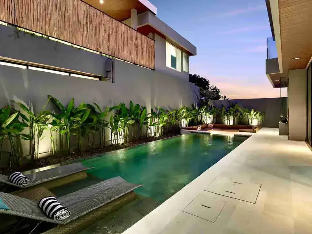 VILLA LANTAI II TUMBAKBAYUH UTARA CEPAKA SELINGSING DEKAT KE CANGGU PERERENAN DLL - Image 2 of 10