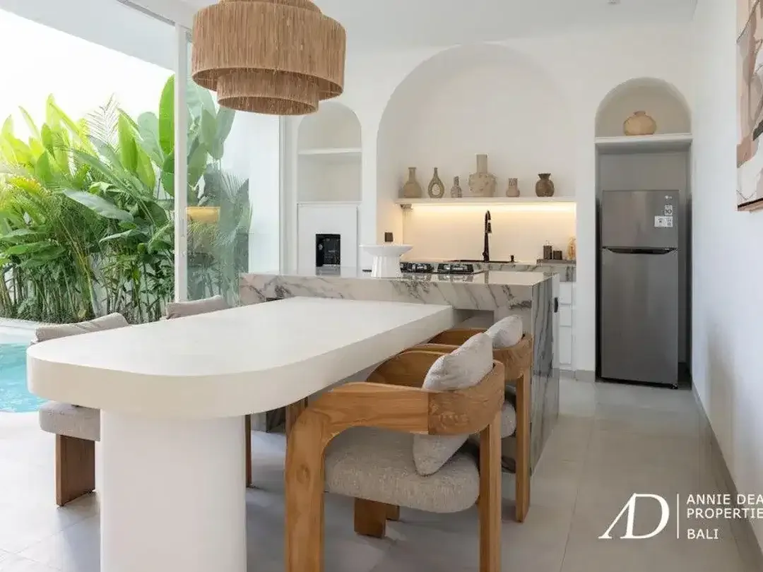 LEASEHOLD | CHARMING 2-BEDROOM VILLA IN TUMBAK BAYUH, CANGGU - Image 9 of 10