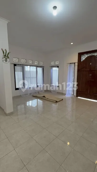Disewakan Rumah Lokasi Sedap Malam Deket Hang Tua Sanur - Image 4 of 4