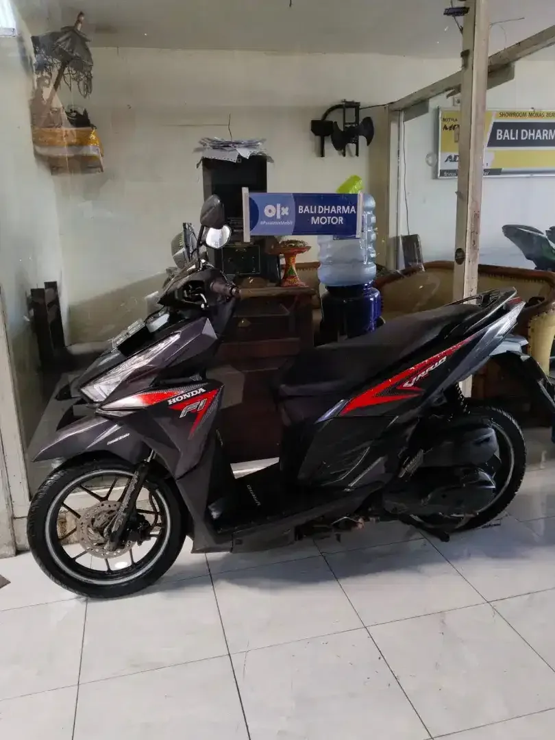 Honda Vario 125 CC thn 2015 cash. Bali dharma.motor - Image 2 of 5