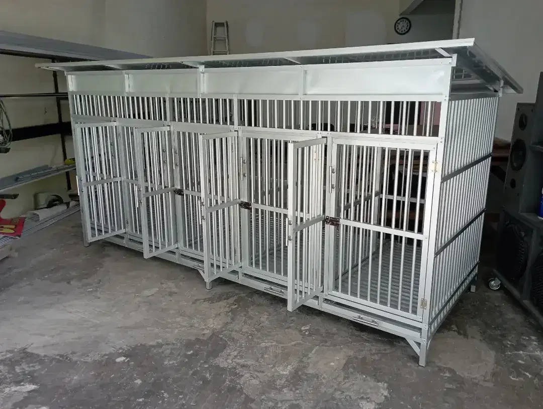 Kandang anjing alumunium - Image 2 of 3