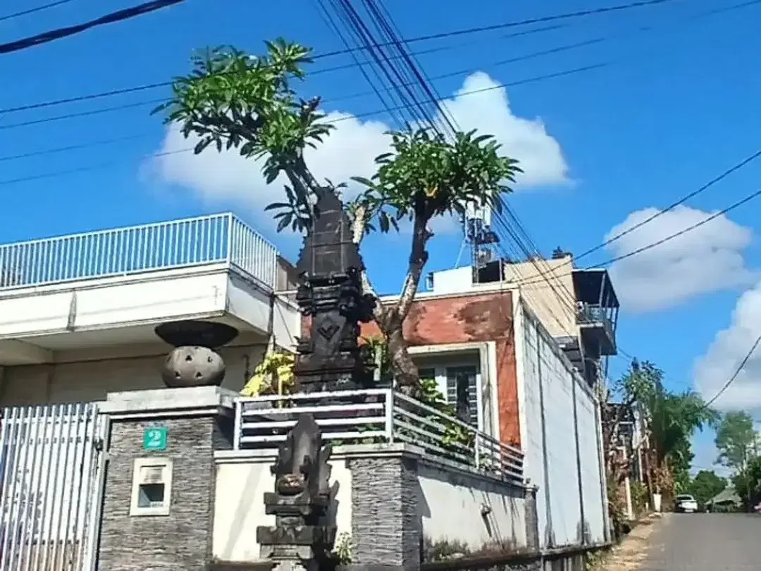 Hunian Elegan Tengah Kota Denpasar dengan Harga Terjangkau - Image 2 of 10
