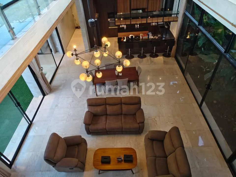 Luxury Ocean View Villa For Sale In Sanur - Image 3 of 4