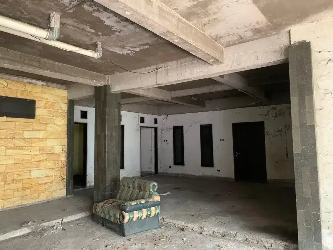 Dijual Rumah Cocok untuk Kantor 7 Kamar di Denpasar Barat - Image 5 of 10