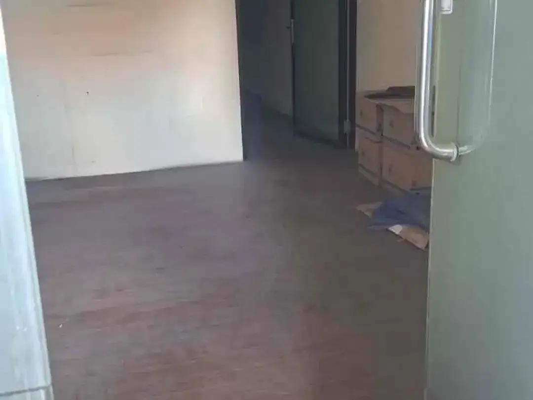 Di jual freehold ruko di Komplek Graha Mahkota, Jl. Teuku Umar, Bali - Image 3 of 6